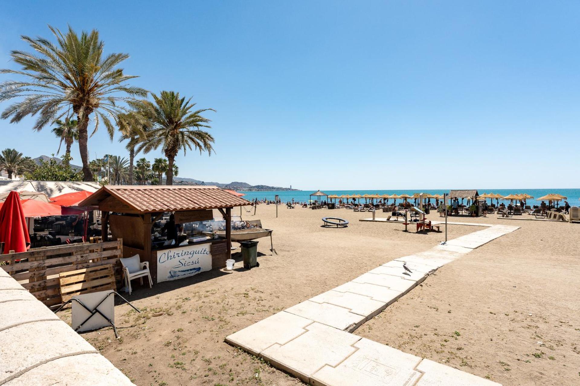 Malagasuite Malagueta Beach & Sun Εξωτερικό φωτογραφία